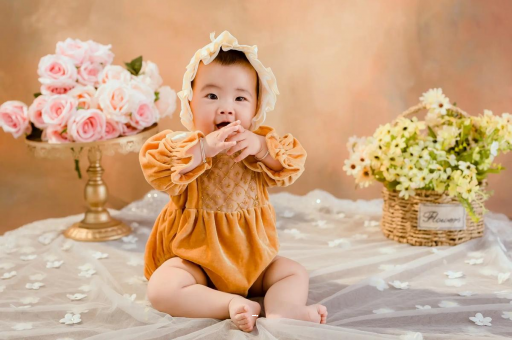 汝州宝宝睡觉爱笑 汝州宝宝睡觉爱笑